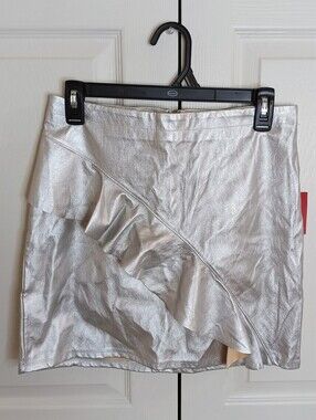 Mossimo‎ Supply Co. Silver Metallic Ruffle Mini Skirt